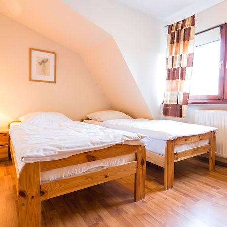 Aparthouse Wrocław Szoba fotó